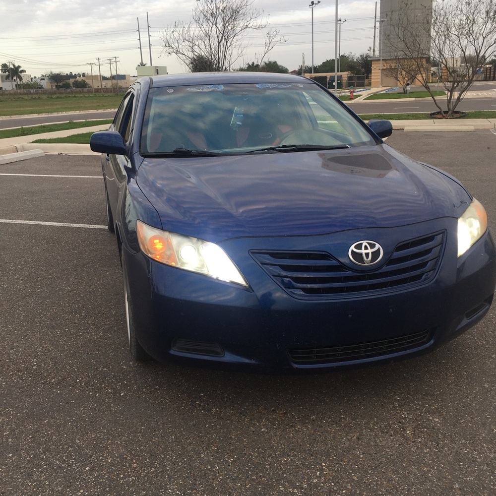 2009 toya camry LE
